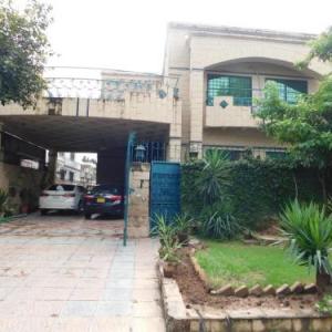 Casa Blanca Executive