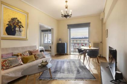 Valaoritou 6os - An aristocratic 1 BR in the hear