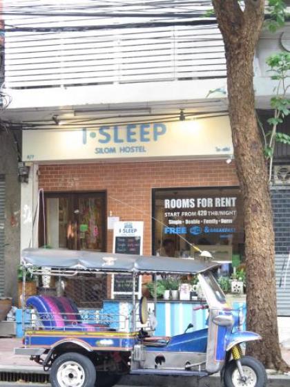 I-Sleep Silom Hostel - image 1