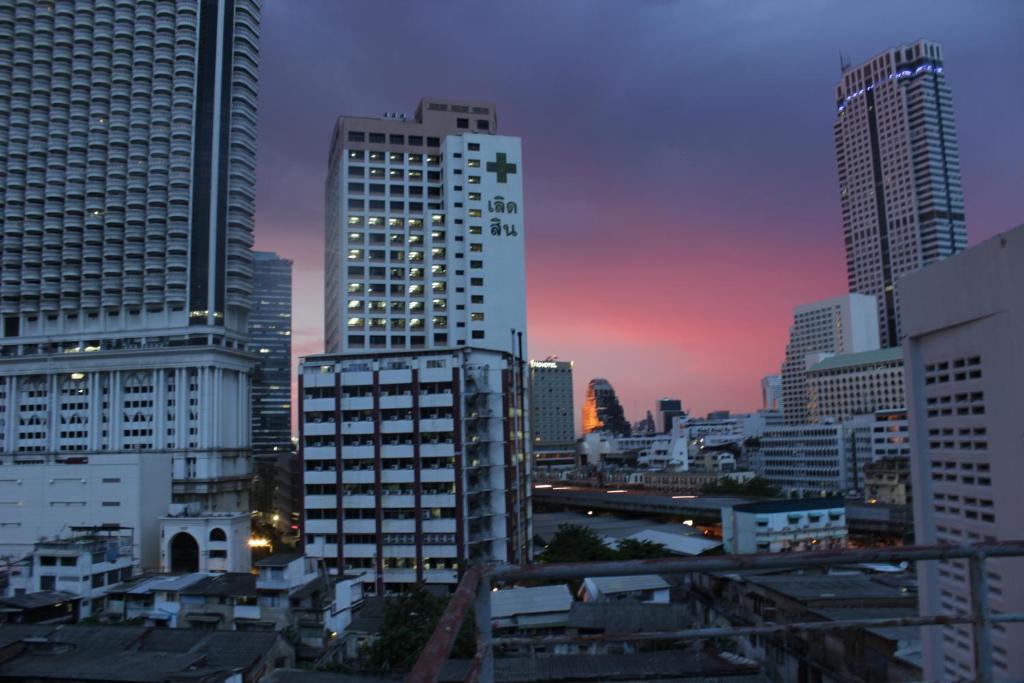 Pas Cher Hotel de Bangkok - image 4
