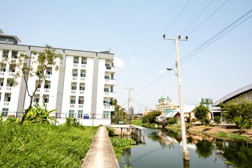 At Ease Residence Suvarnabhumi - main image