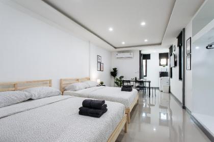 P4 Silom Large 2beds full kitchen WIFI 4 6pax