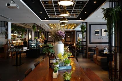 130 Hotel & Residence Bangkok - image 6