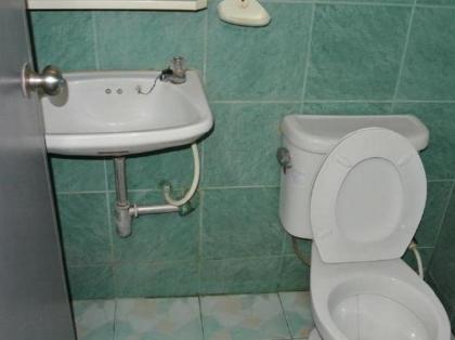 Amarin Inn - image 5