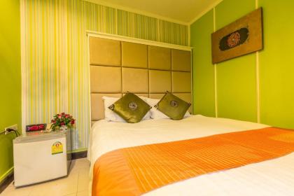 Sam's Lodge - image 1