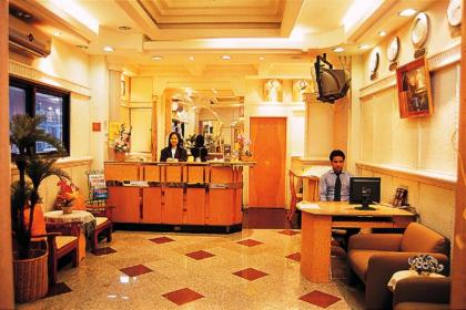 Sam's Lodge - image 13