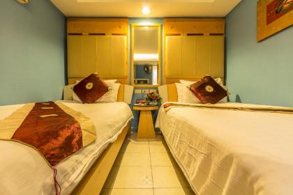 Sam's Lodge - image 14