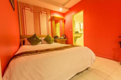 Sam's Lodge - image 18