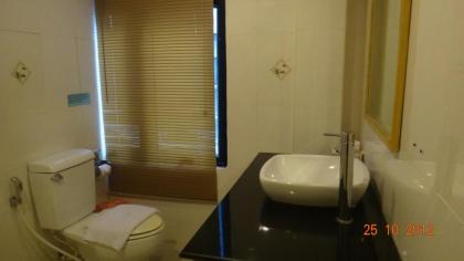 Sam's Lodge - image 3