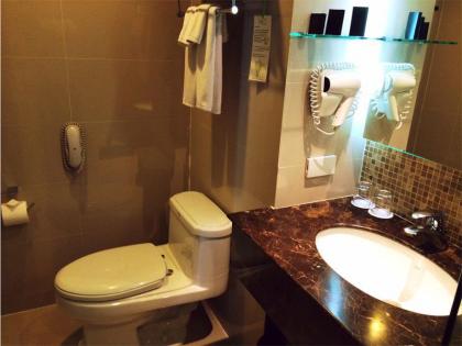 SilQ Boutique Hotel Bangkok - image 9