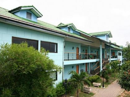 13 Coins Airport Grand Resort - image 17