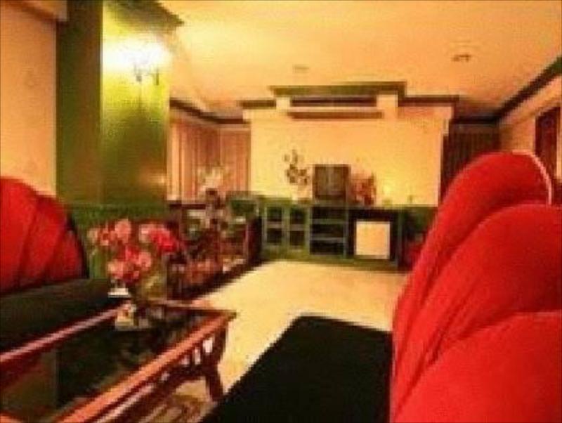 13 Coins Airport Grand Resort - image 3