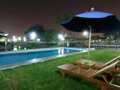 13 Coins Airport Grand Resort - image 4