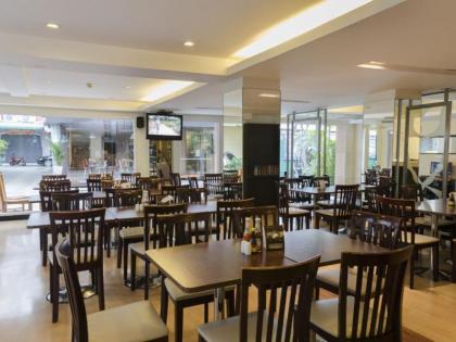 Grand Watergate Hotel - image 3