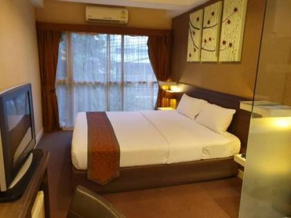 The Green Bells - image 13