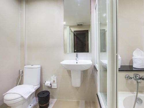 The Green Bells - image 4