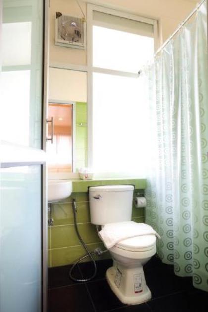 Baan Saladaeng Boutique Guesthouse - image 8