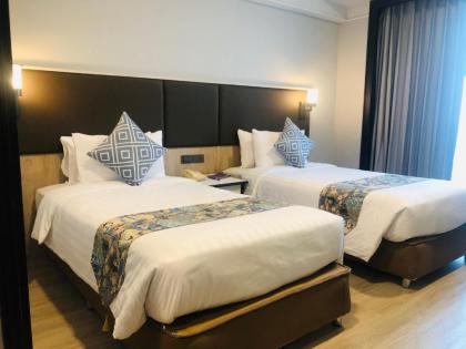 Karnmanee Palace Hotel - image 8