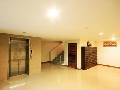 The Chateau Luxury Serviced Apartment - image 14