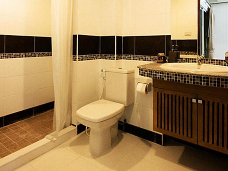 The Chateau Luxury Serviced Apartment - image 7