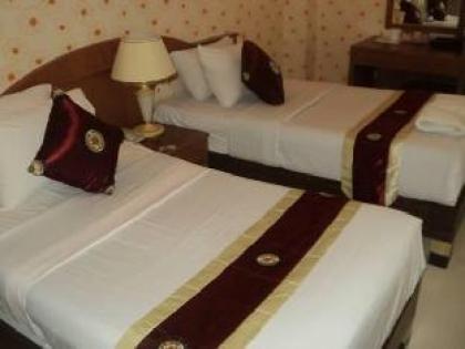 Chaleena Princess Hotel - image 13