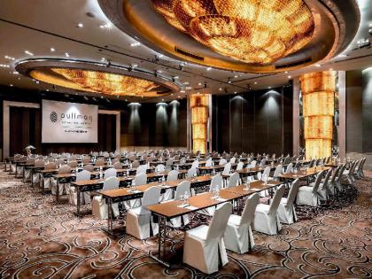 Pullman Bangkok Grande Sukhumvit - image 8
