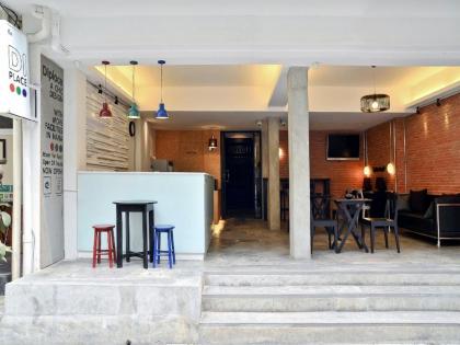 DI Place Hotel