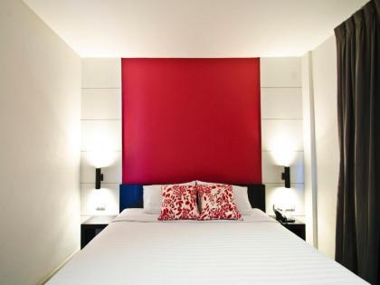 DI Place Hotel - image 20
