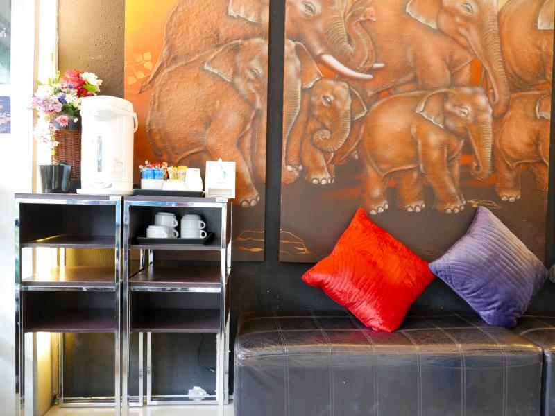 Must Sea Hotel Bangkok - image 3