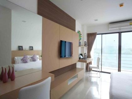 Landmark Residence - image 5