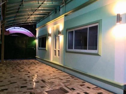 K.D.M. Residence - image 2