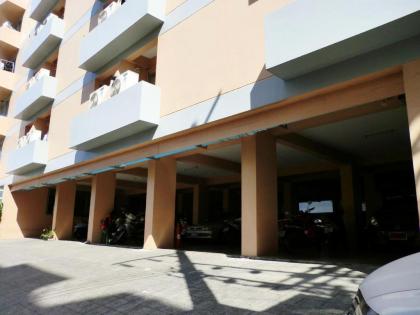 Grand Living Place - image 8
