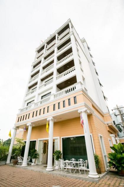 Le Paradis Bangkok - image 20