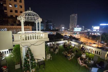 Le Paradis Bangkok - image 6