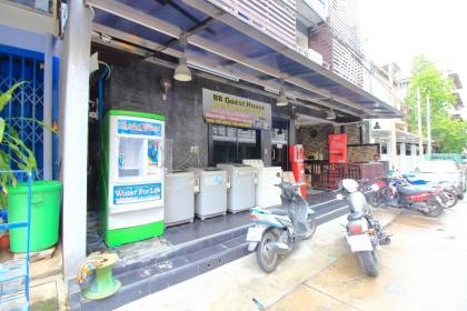 OYO 302 BB Guesthouse - image 15