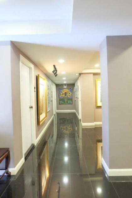 Aree Art Residence - image 3