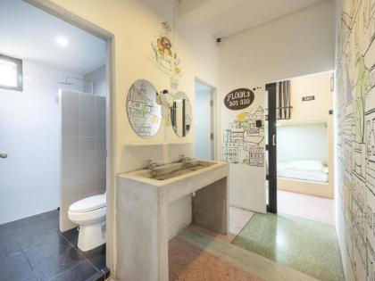 Sloth Hostel Khaosan - image 29