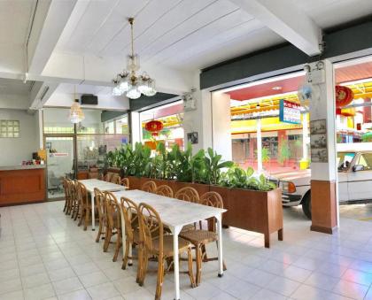 Tat Hotel - image 25