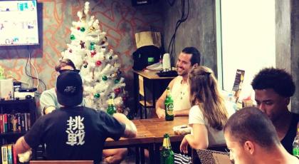 Revolution Hostel Asoke - image 23