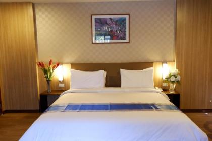 Dynasty Inn - image 21
