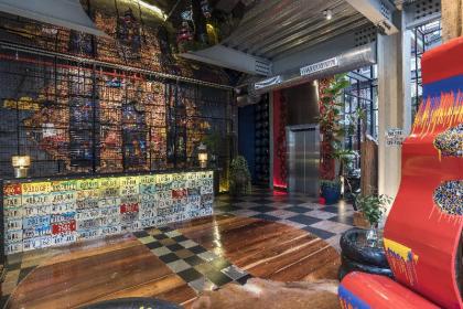 Mestyle Garage Hotel Bangkok (SHA Extra Plus) - image 2