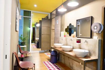 Sleep cafe @ Hidee  - image 27