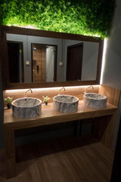 Comfy Bed Hostel - image 27