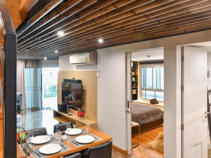 Centrally located 3 BDR Duplex w train access - image 29