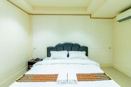 Ice Residence Hotel - image 18