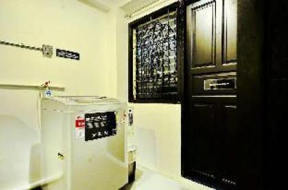 SKX&Serviced Apartment Standard Triple Room - image 6