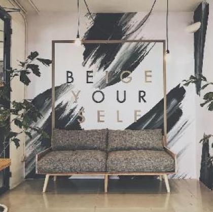 Beige Poshtels Dry brush room near DMK - image 6