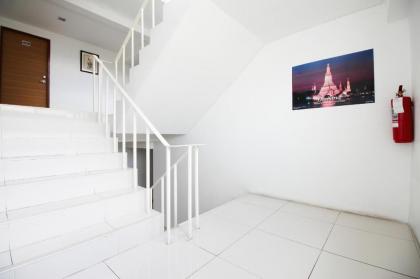 SLT Apartment Bangkok - image 23