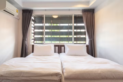 The 420 House- up to 10 guests in central Bangkok. - image 28