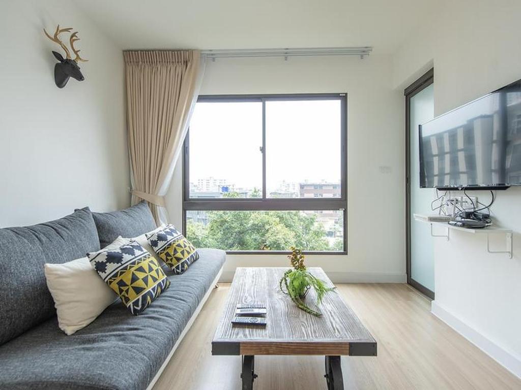Brand New Luxury 1 Br Near 2Mrt 2Bts 3 Shopping - main image